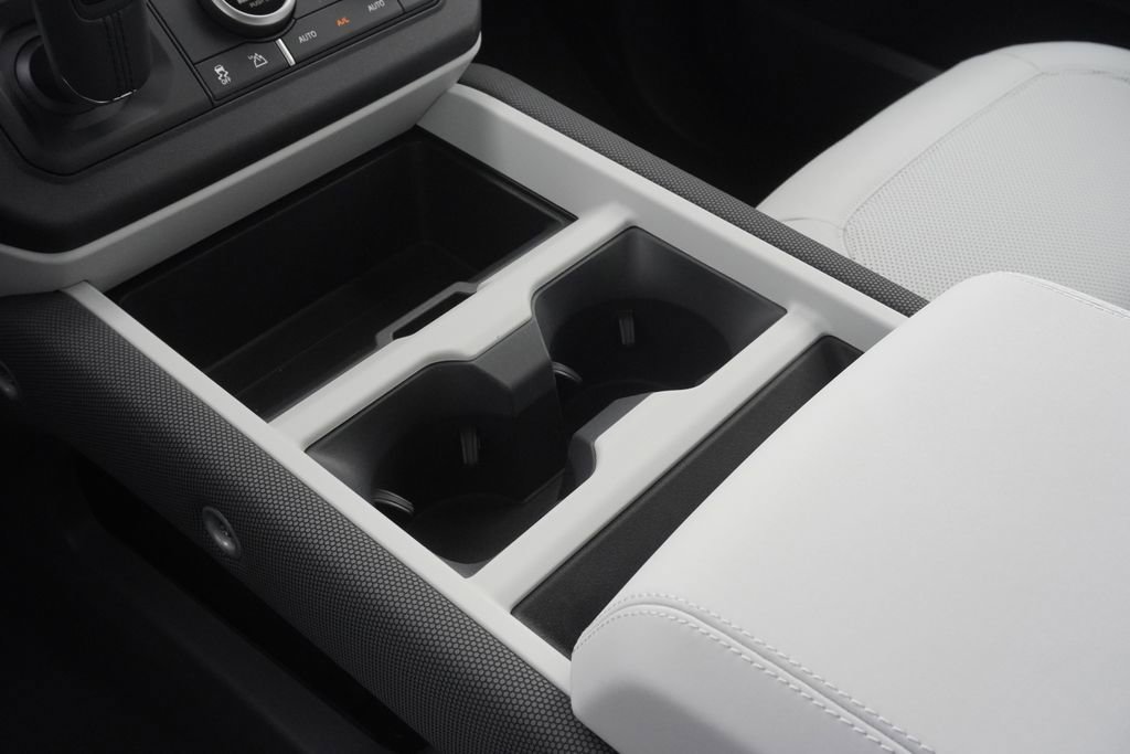 New 2025 Land Rover Defender 110 S image 14