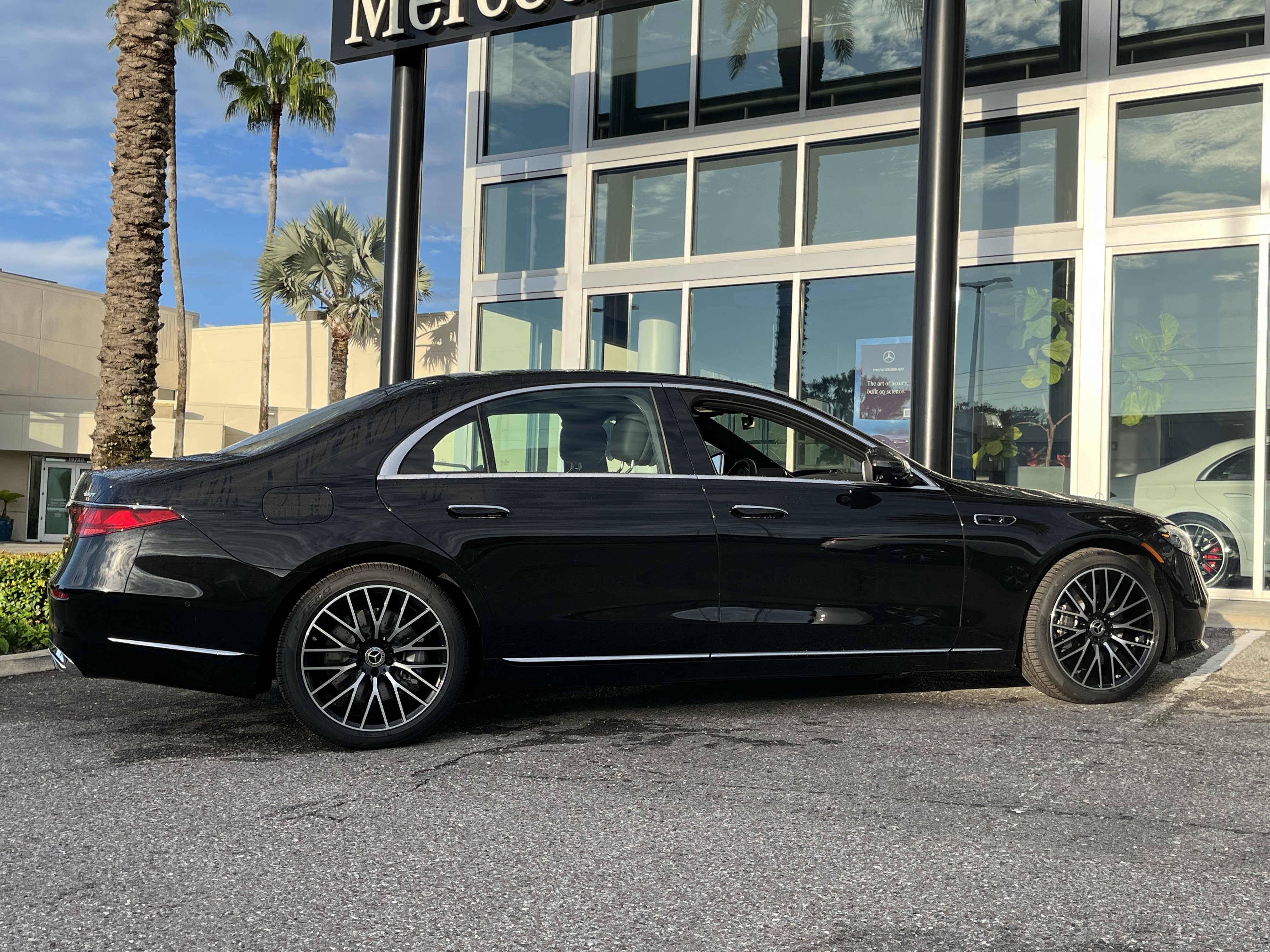 New 2027 Mercedes-Benz S 580 4MATIC Sedan image 6
