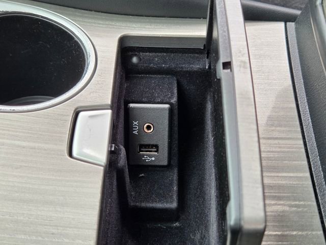 Used 2017 Nissan Murano S w/ Navigation Package image 40