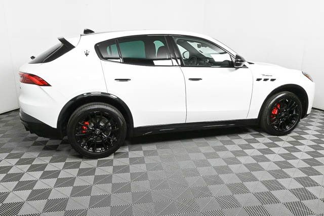 New 2025 Maserati Grecale Folgore AWD/4WD image 29