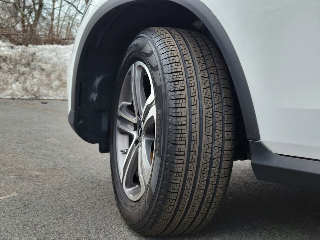 Certified 2020 Mercedes-Benz GLC 300 GLC 300 image 32