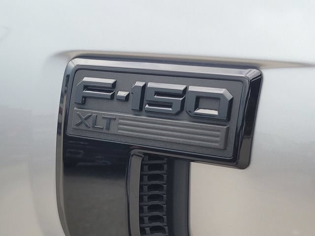 Used 2025 Ford F150 XLT w/ Equipment Group 303A High AWD/4WD image 9