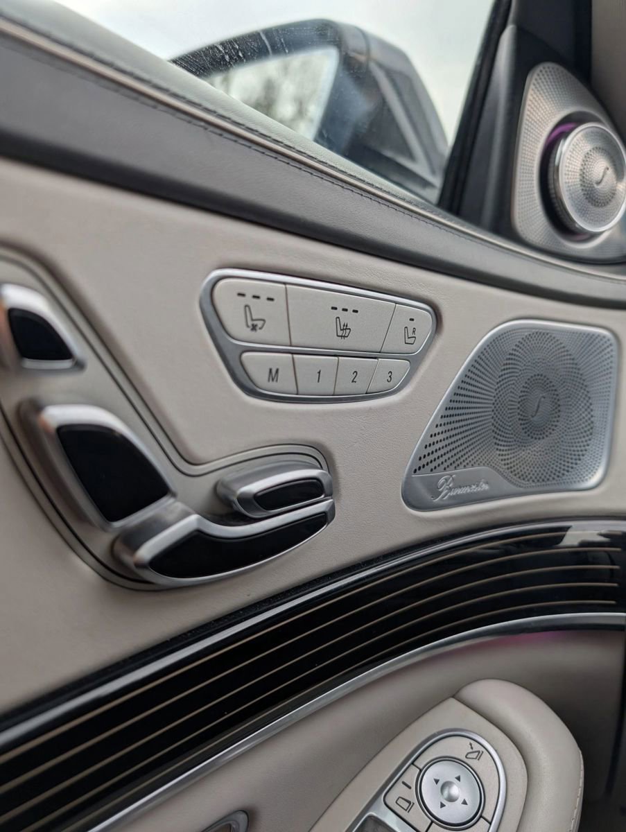 Used 2016 Mercedes-Benz S 550 4MATIC Sedan image 28