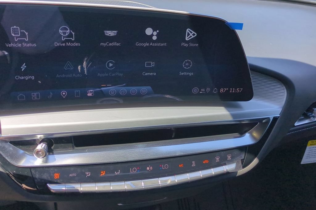 New 2026 Cadillac Lyriq Sport AWD/4WD image 9
