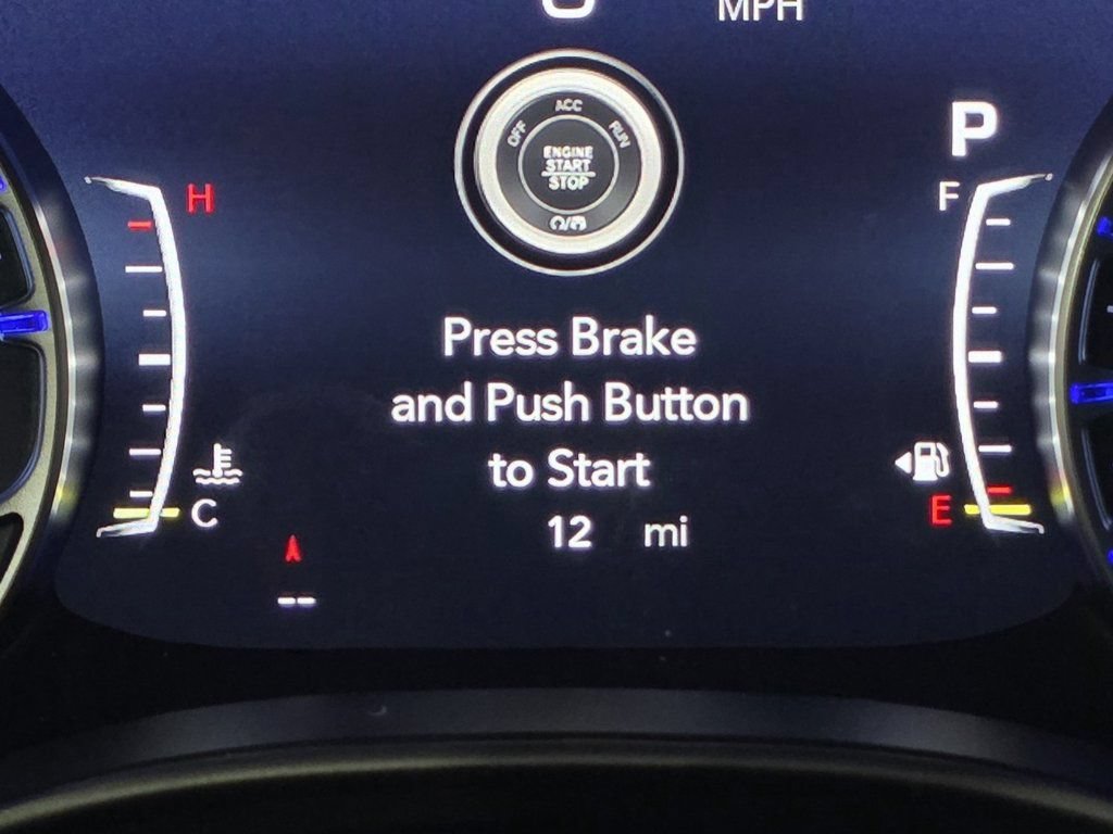 New 2026 Chrysler Pacifica Select FWD image 44