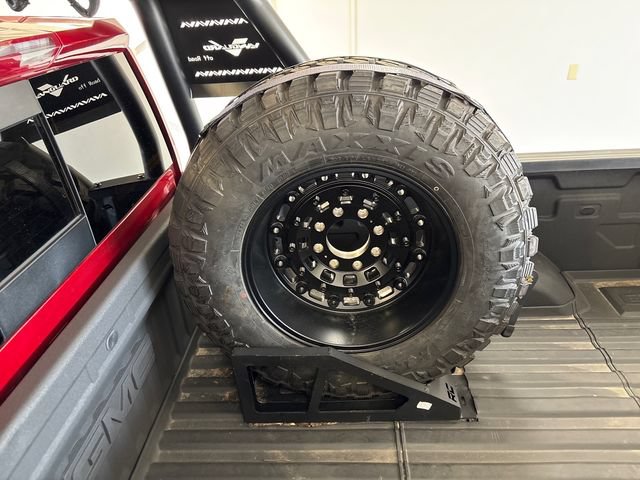 Used 2025 GMC Sierra 2500 AT4 w/ AT4 Premium Plus Package AWD/4WD image 21