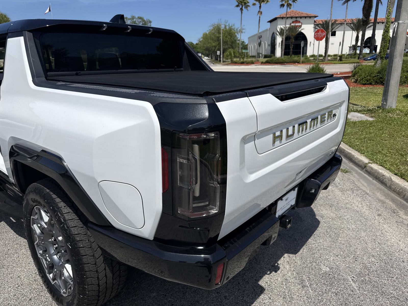 Used 2025 GMC Hummer EV 3X AWD/4WD image 11
