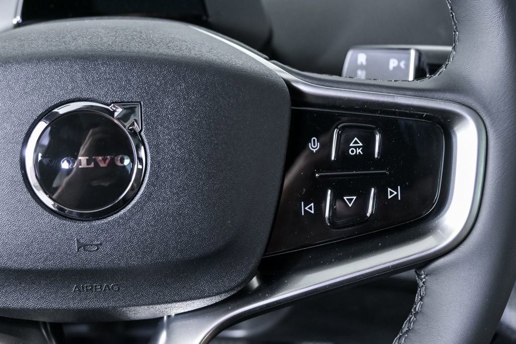 New 2026 Volvo EX30 Cross Country Ultra w/ Protection Package Premier image 10