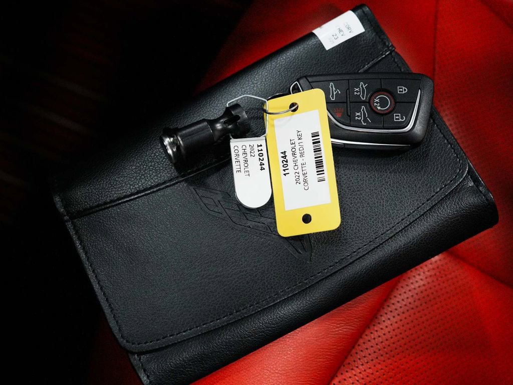 Used 2023 Chevrolet Corvette Stingray Convertible w/ Z51 Performance Package image 25