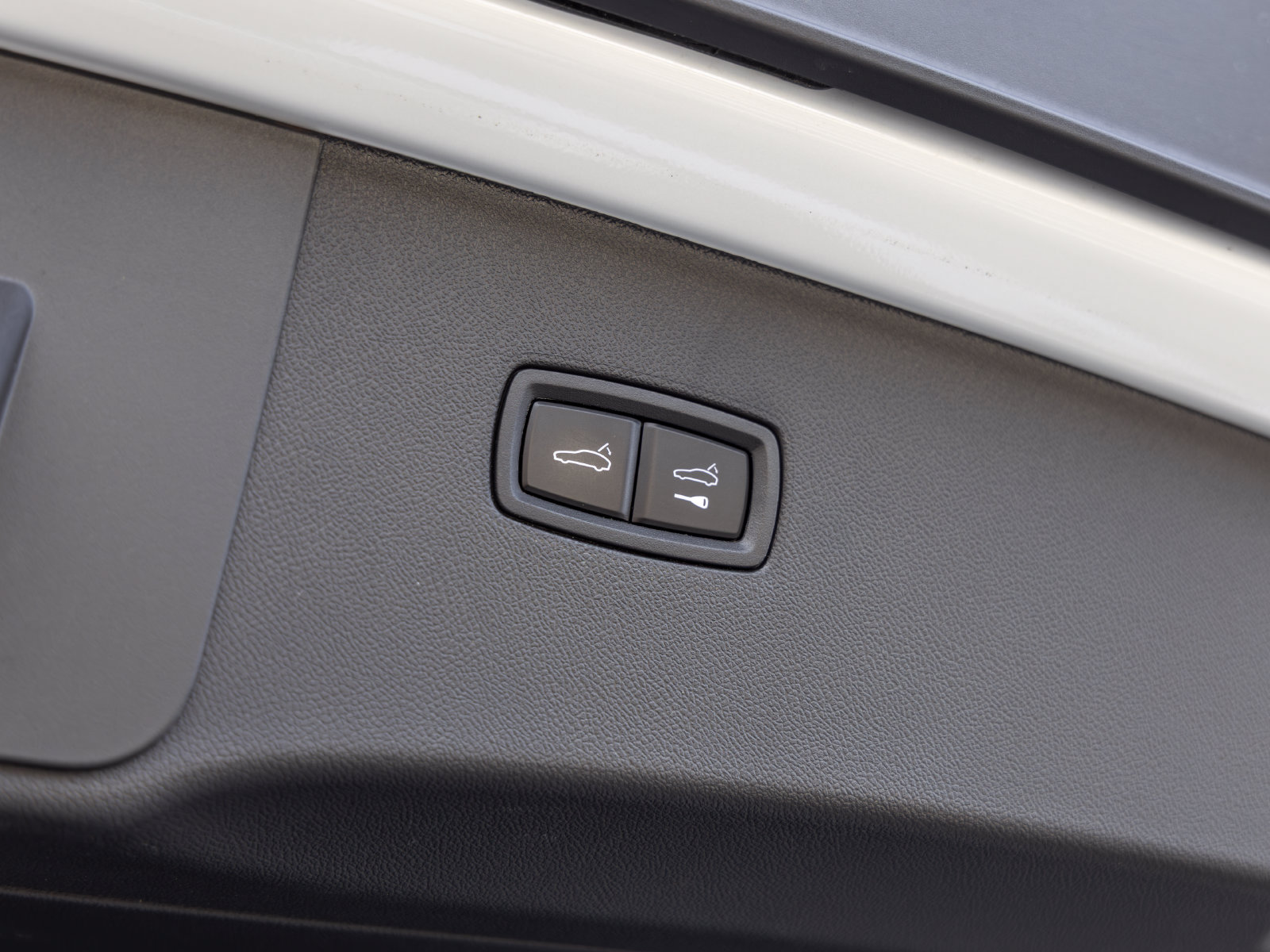 Certified 2026 Porsche Cayenne Coupe AWD/4WD image 54