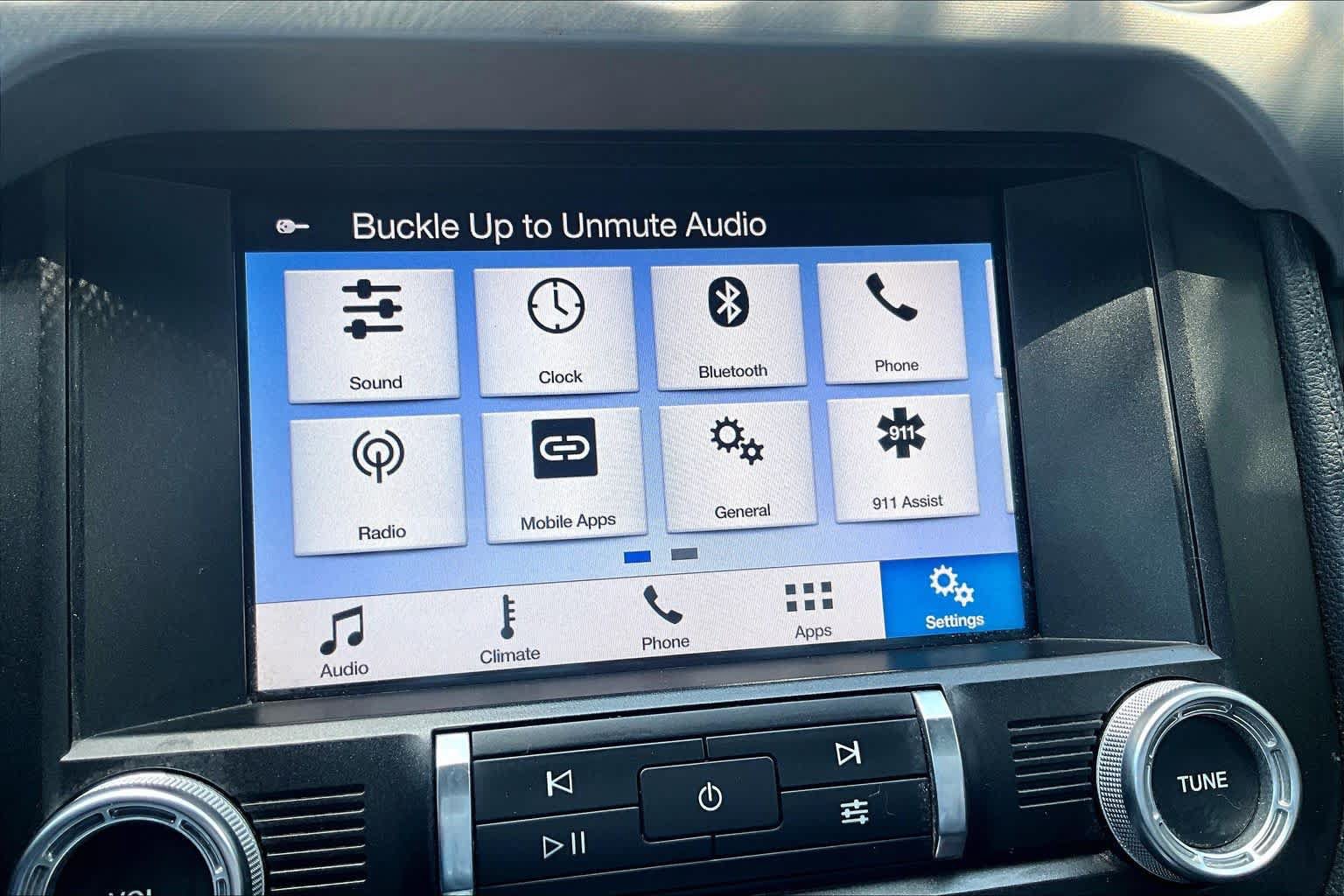 Used 2019 Ford Mustang Premium RWD image 35