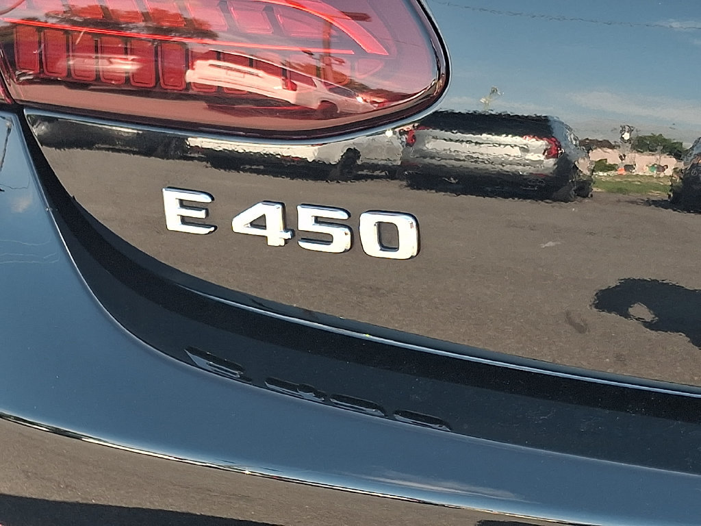 Used 2021 Mercedes-Benz E 450 4MATIC Cabriolet image 29