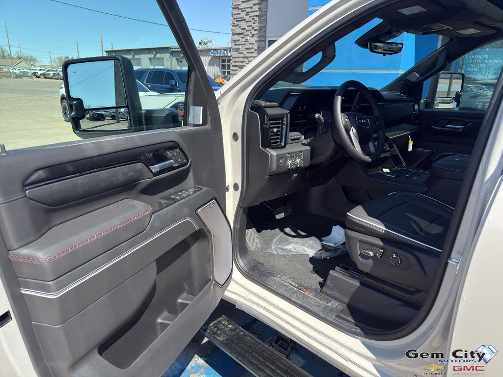 New 2026 GMC Sierra 2500 AT4X w/ AT4X AEV Edition AWD/4WD image 13
