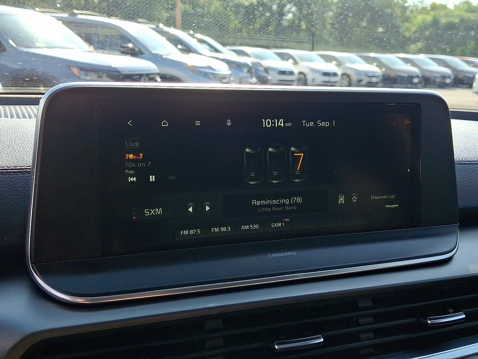 Used 2022 Kia Telluride S FWD image 19