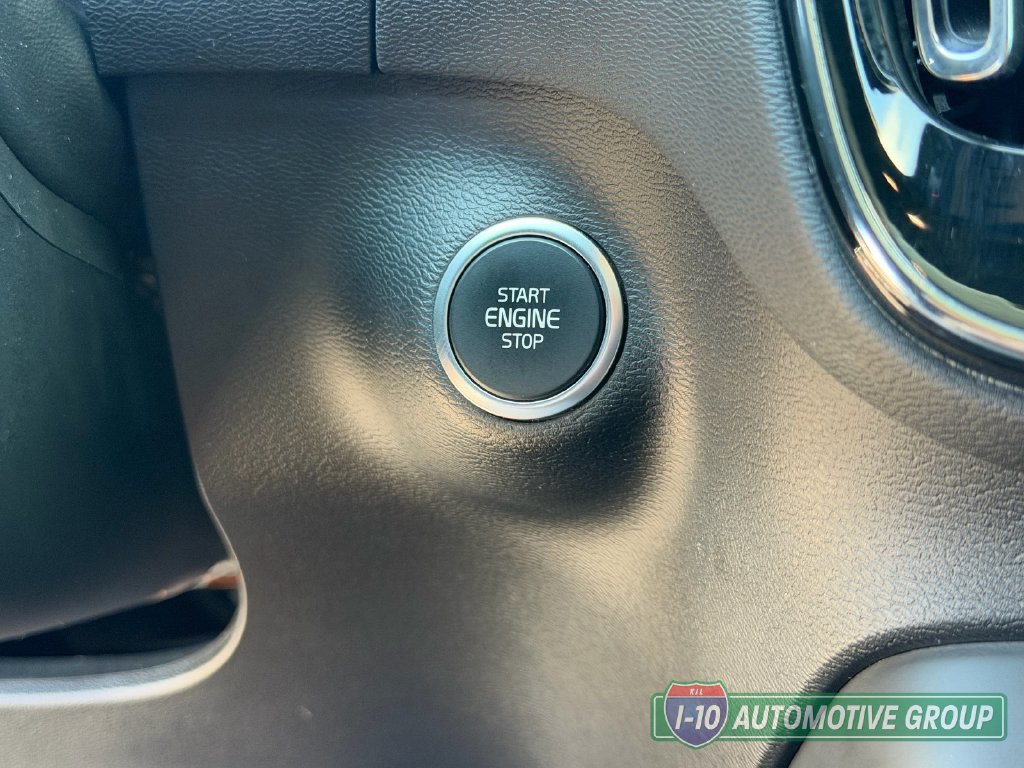 Used 2019 Volvo XC40 T5 Inscription AWD/4WD image 34