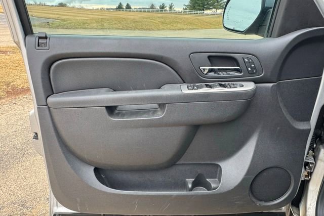 Used 2011 GMC Sierra 1500 SLT w/ All-Terrain Package image 17