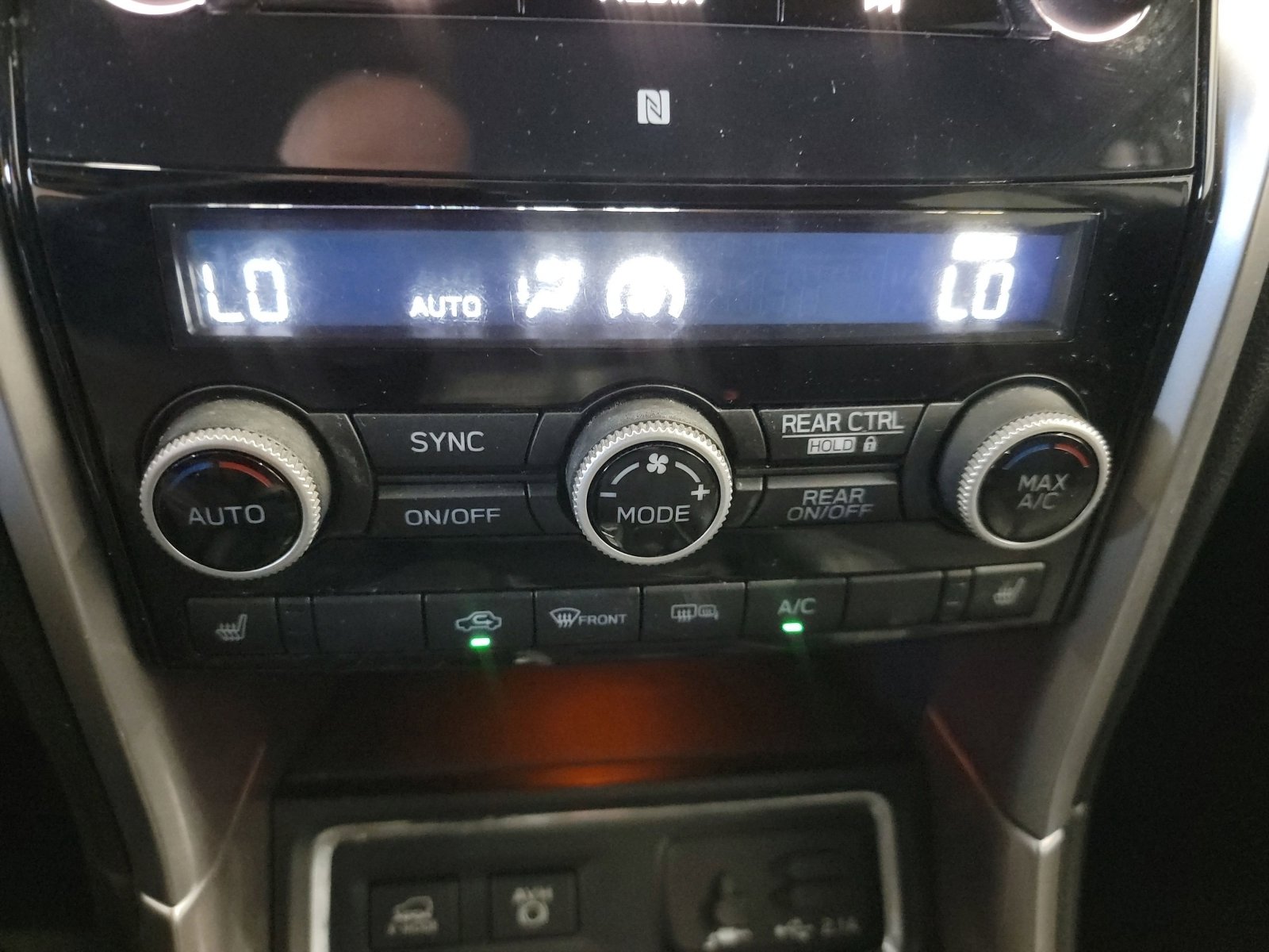 Used 2019 Subaru Ascent Limited AWD/4WD image 21