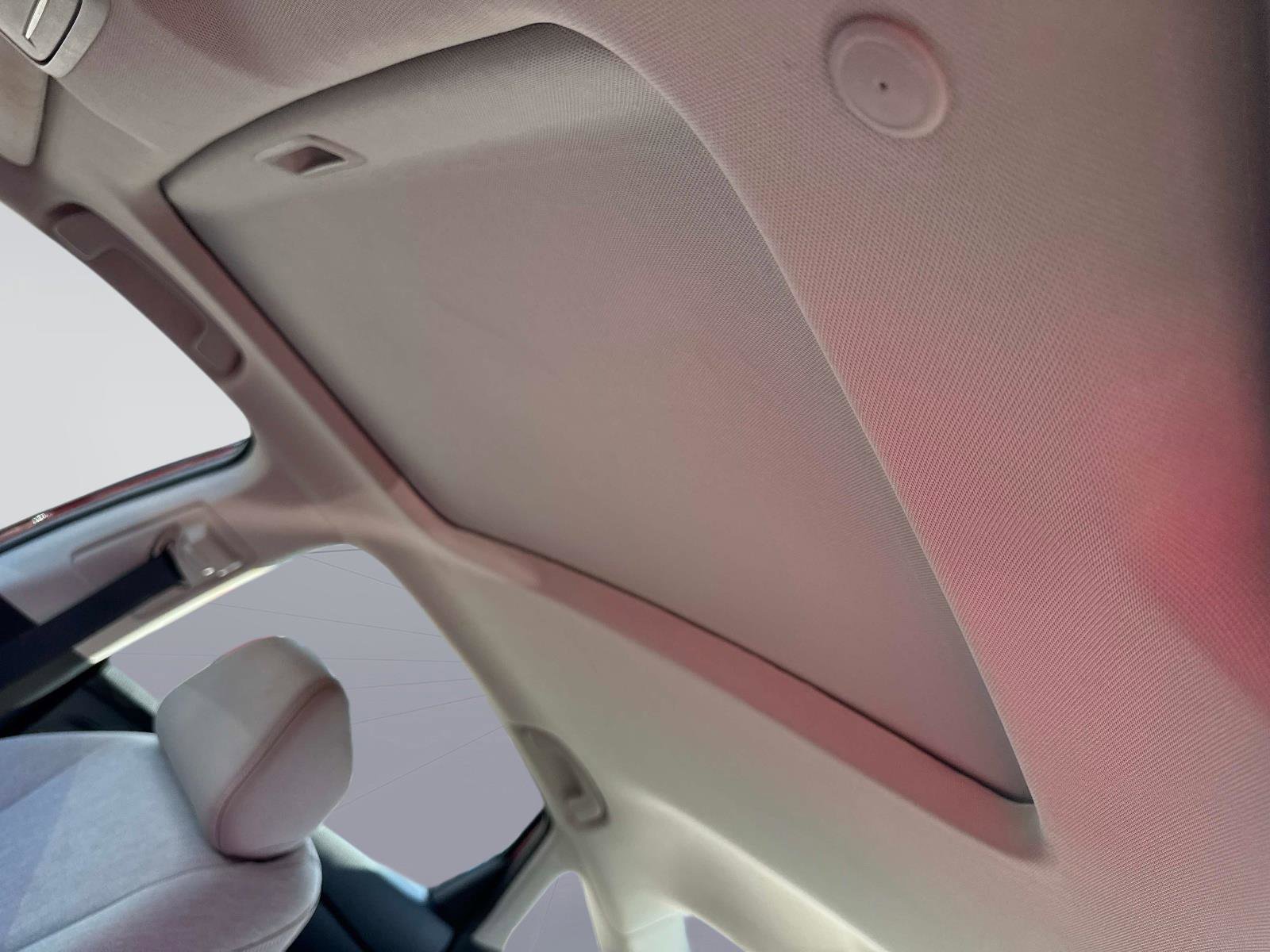 Certified 2023 Honda Accord EX image 32