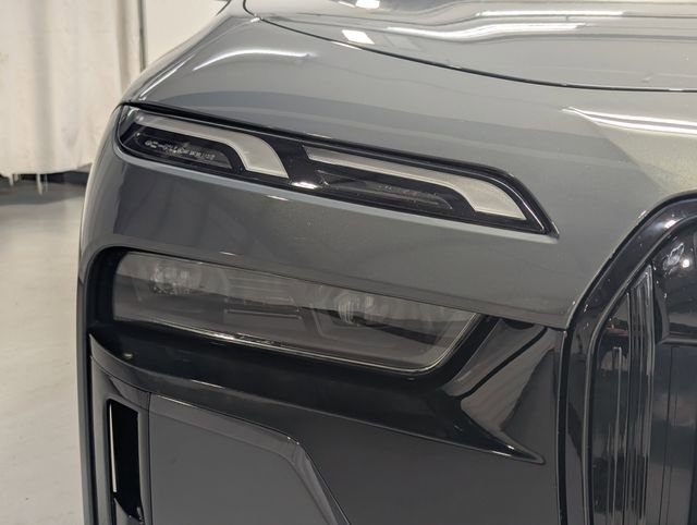 Used 2023 BMW 740i 740i image 25