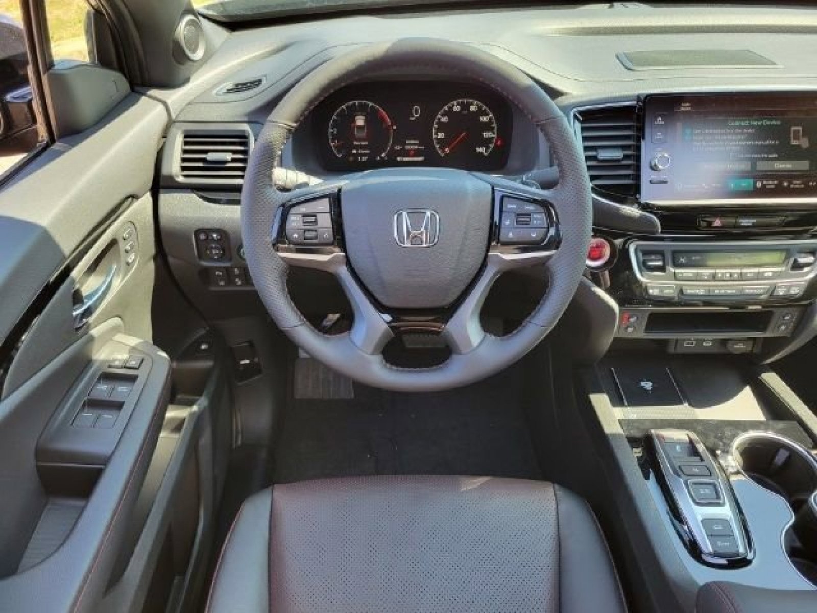 New 2026 Honda Ridgeline Black Edition image 4