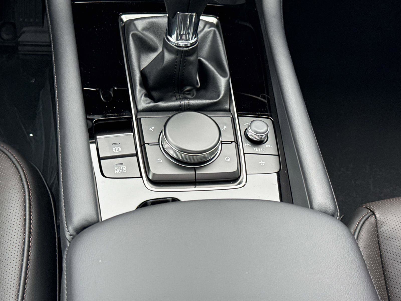 New 2026 MAZDA MAZDA3 2.5 S Hatchback w/ Premium Pkg image 10