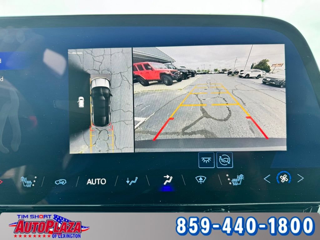 Used 2024 Chevrolet Blazer EV LT AWD/4WD image 27