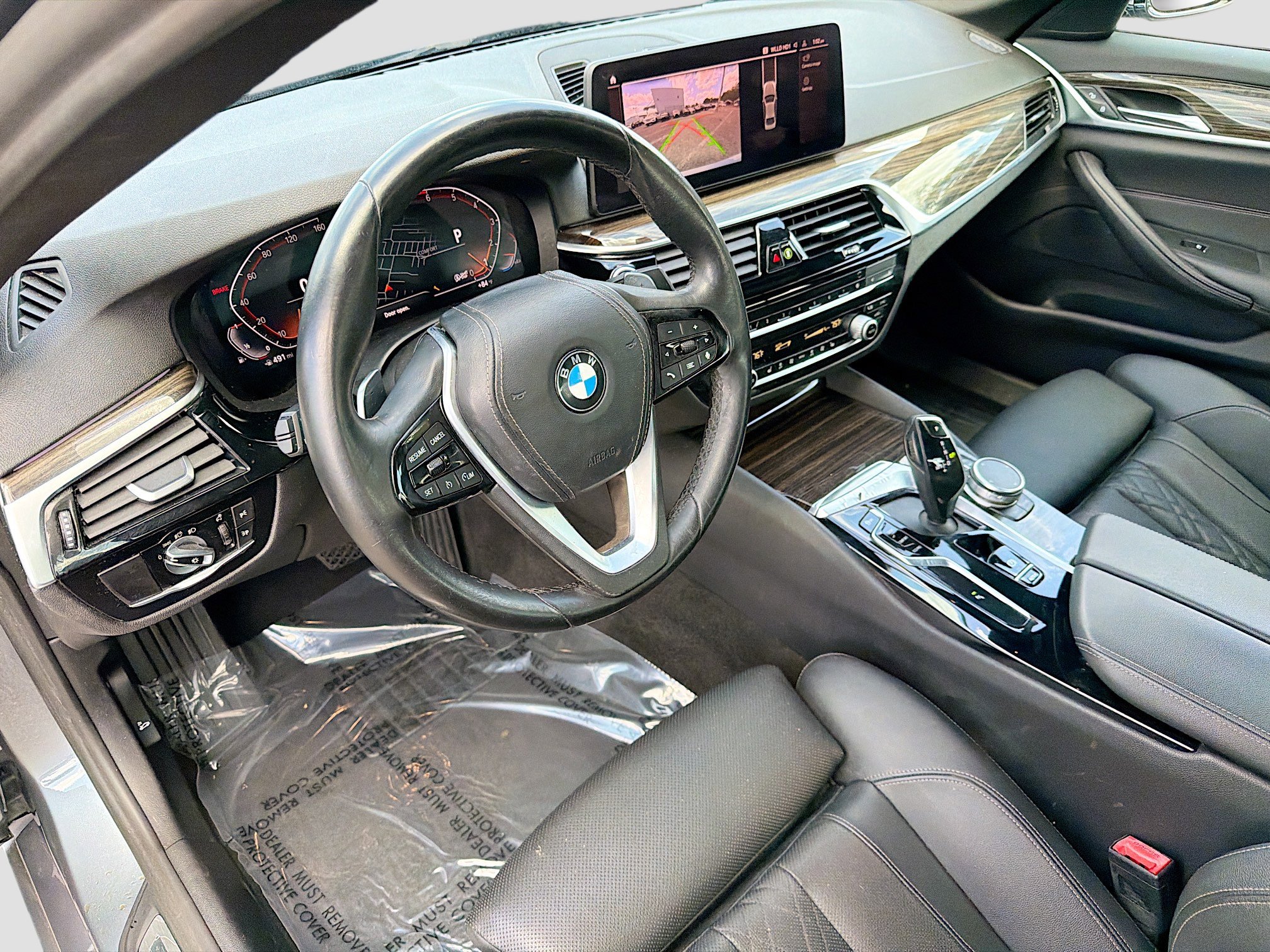 Used 2021 BMW 530i w/ Convenience Package image 25