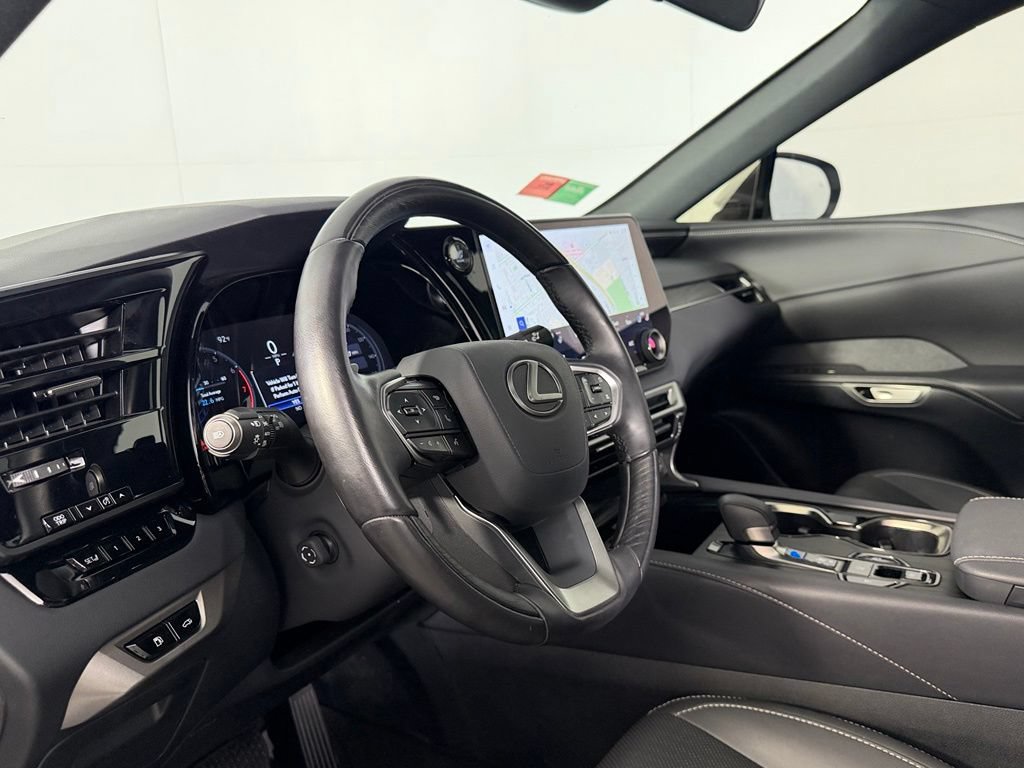 Used 2025 Lexus RX 350 Premium w/ Accessory Package (K3) FWD image 22