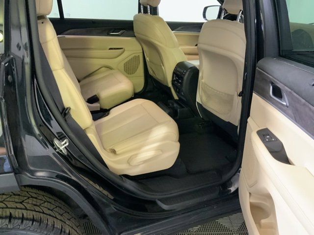 Used 2023 Jeep Grand Cherokee L Limited w/ Luxury Tech Group II image 28