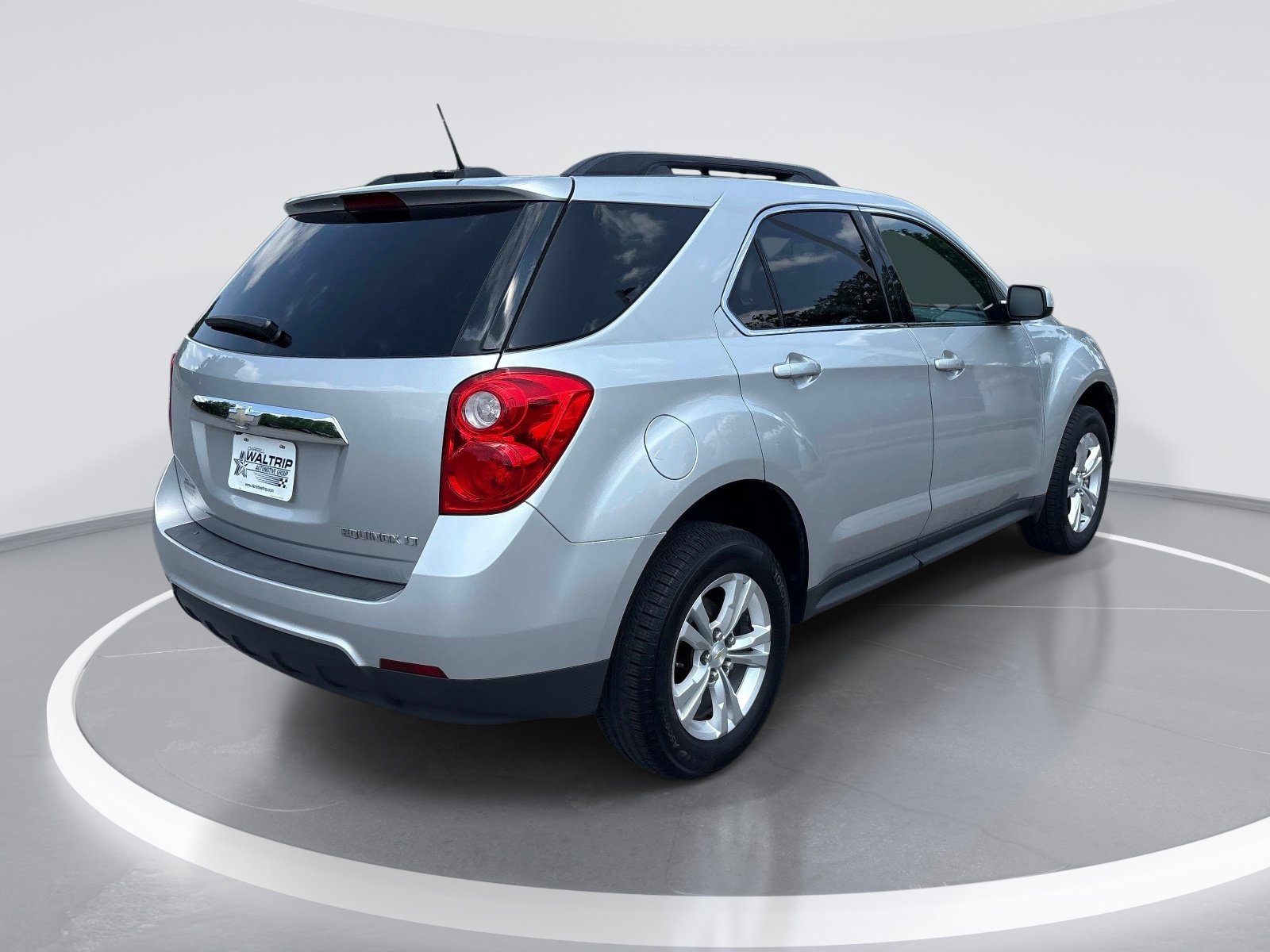 Used 2015 Chevrolet Equinox LT w/ Driver Convenience Package FWD image 8