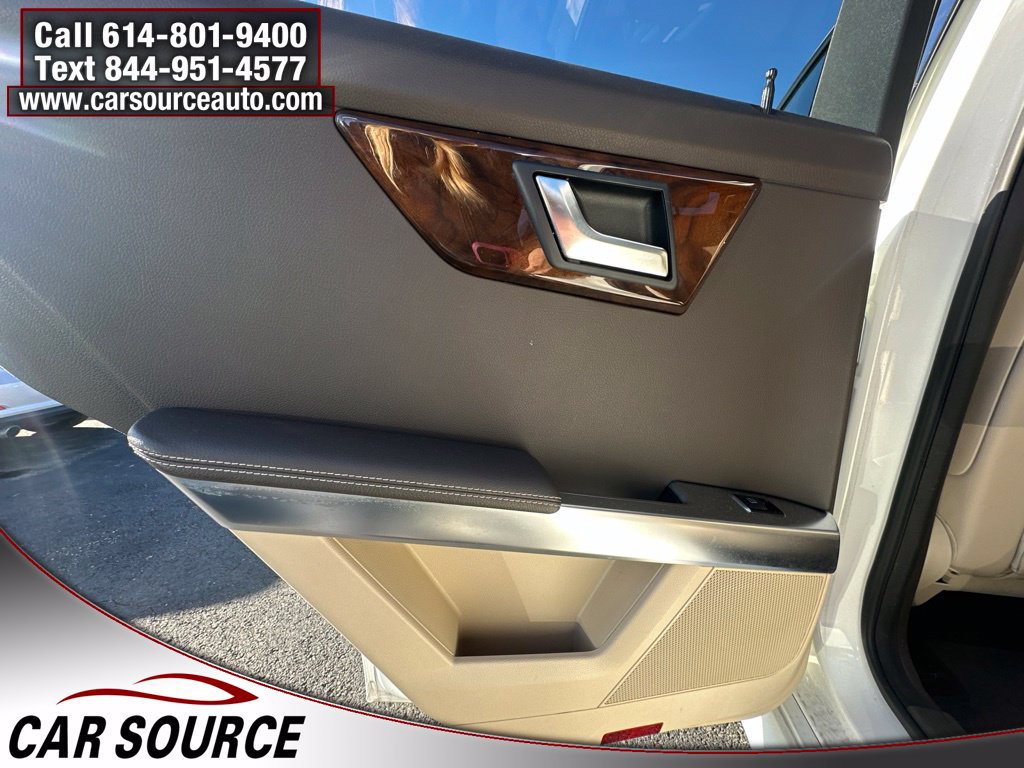 Used 2015 Mercedes-Benz GLK 350 4MATIC image 23