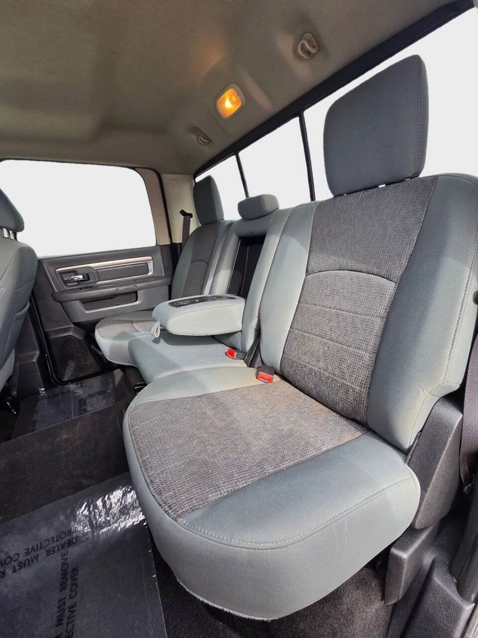 Used 2017 RAM 1500 Big Horn RWD image 12