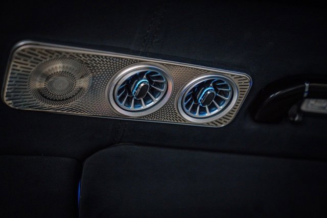 Used 2017 Mercedes-Benz Metris Passenger image 44