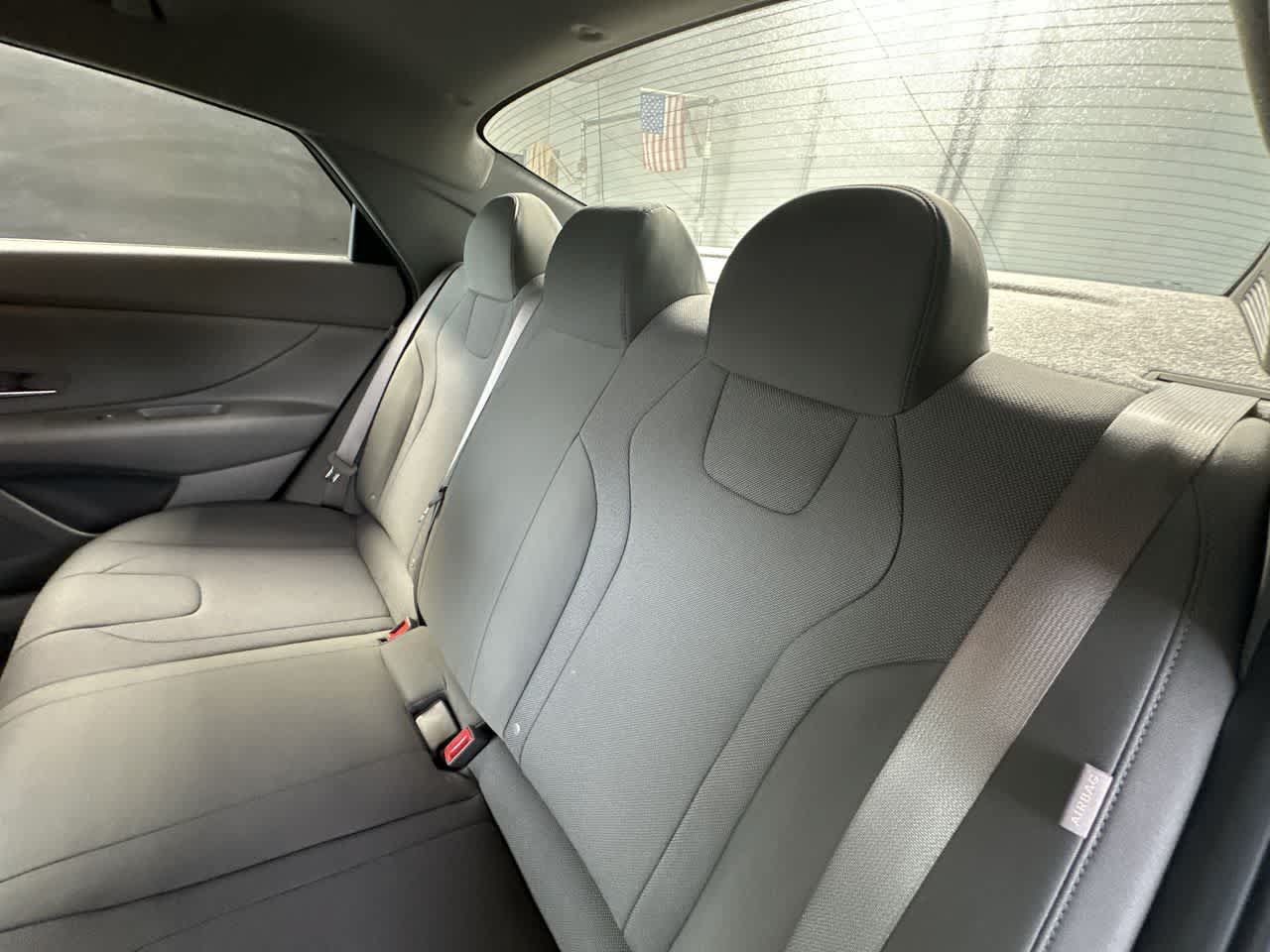 Used 2026 Hyundai Elantra SE FWD image 22