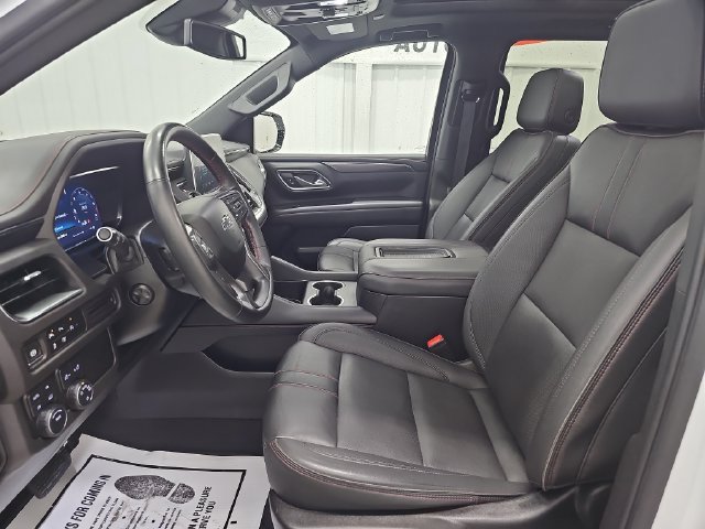 Used 2024 Chevrolet Suburban RST w/ Luxury Package AWD/4WD image 9