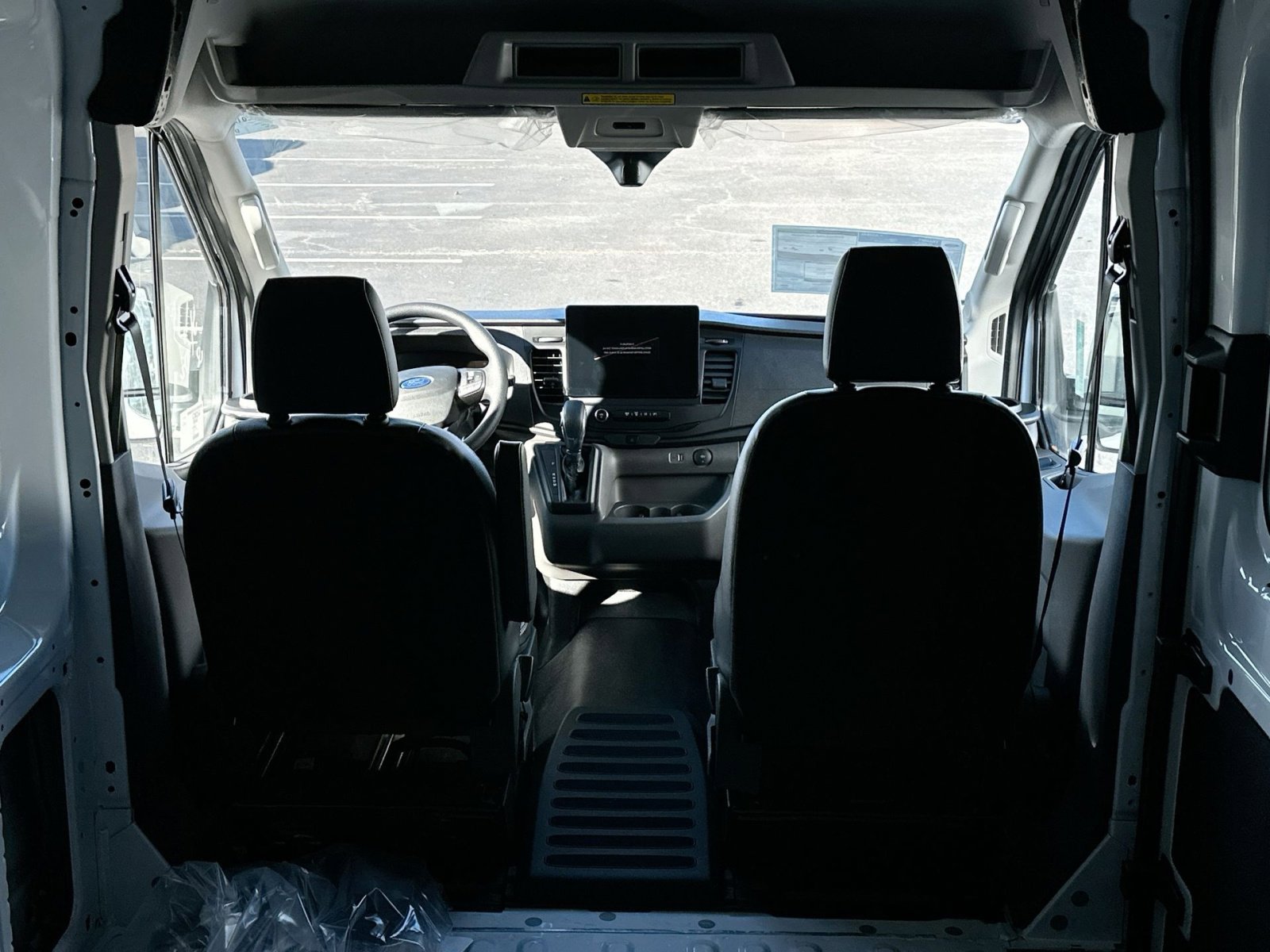 New 2026 Ford Transit 250 148 Medium Roof RWD image 32