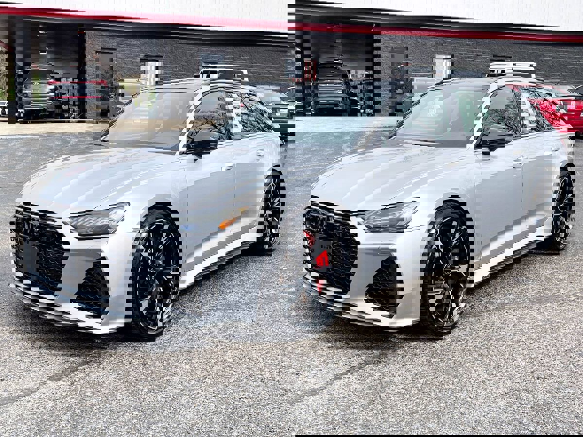 Used 2021 Audi RS 6 w/ Carbon Optic Package