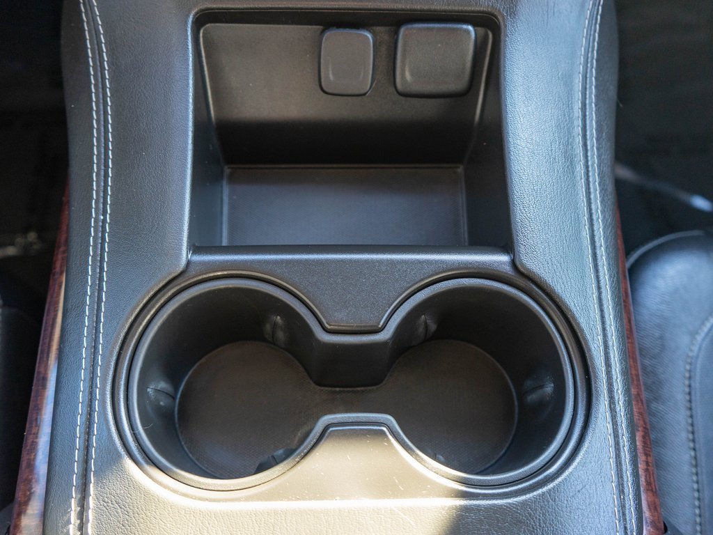 Used 2019 GMC Yukon SLT w/ HD Trailering Package image 31