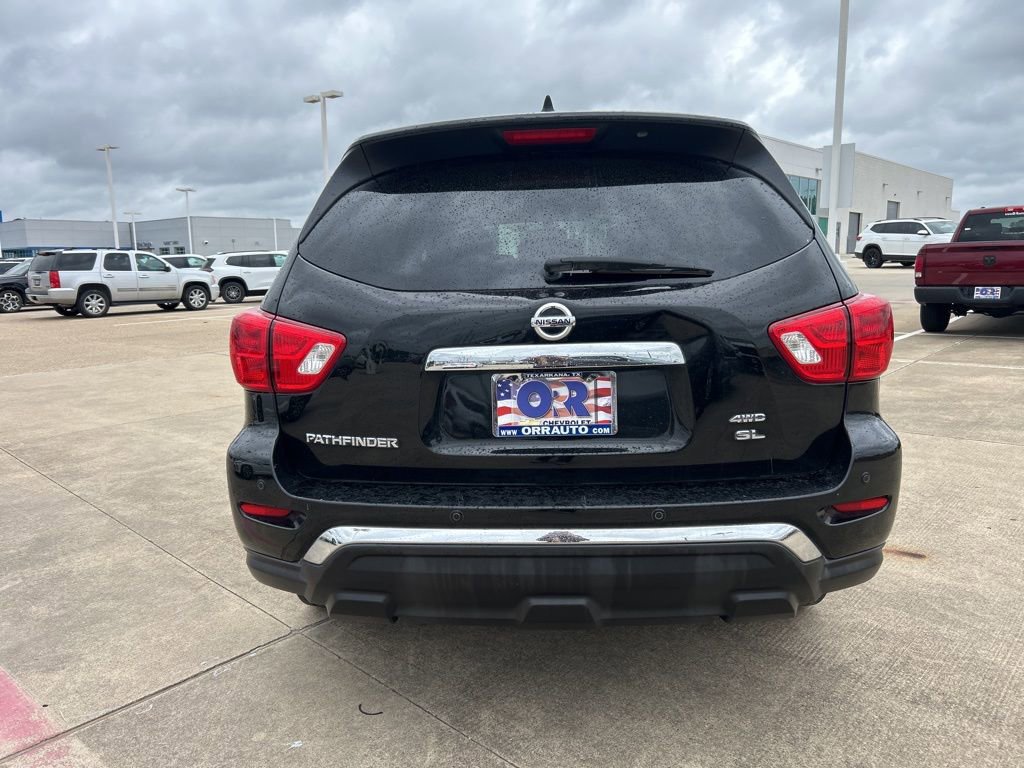 Used 2019 Nissan Pathfinder SL w/ Cargo Package image 5