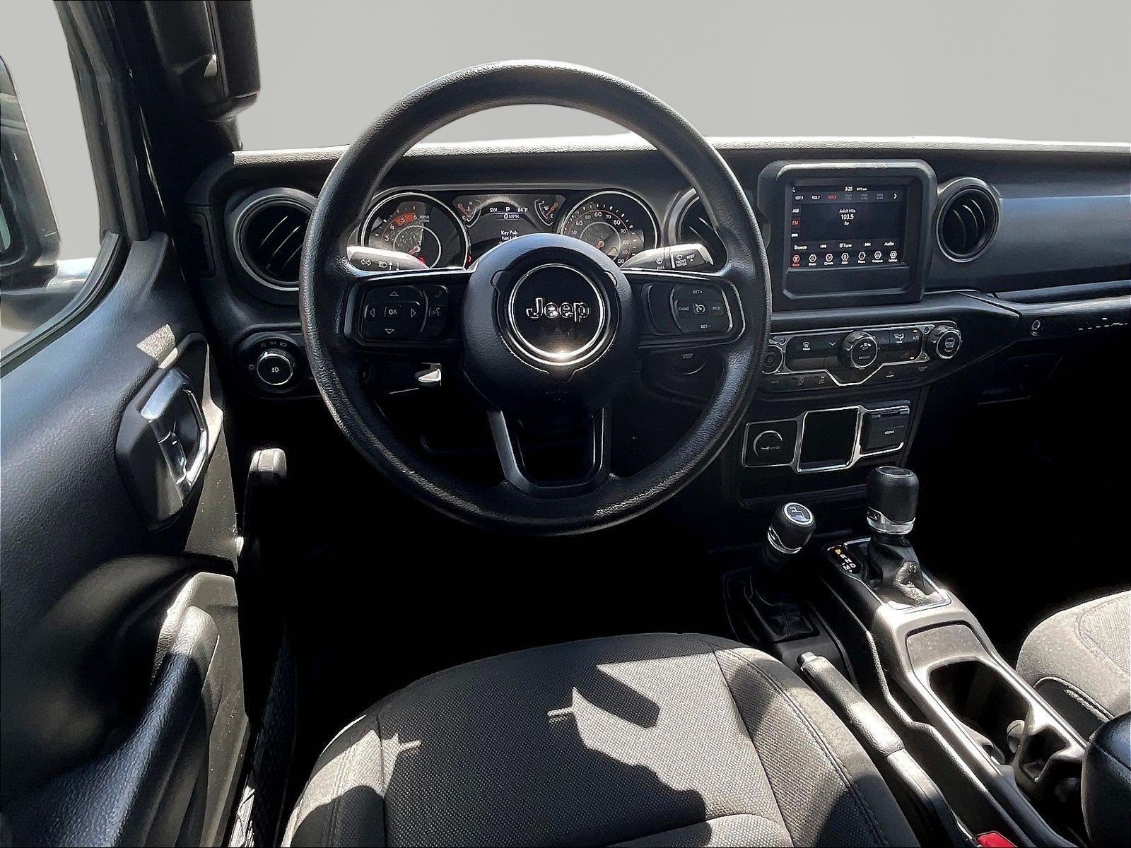 Used 2023 Jeep Wrangler Unlimited Sport AWD/4WD image 8