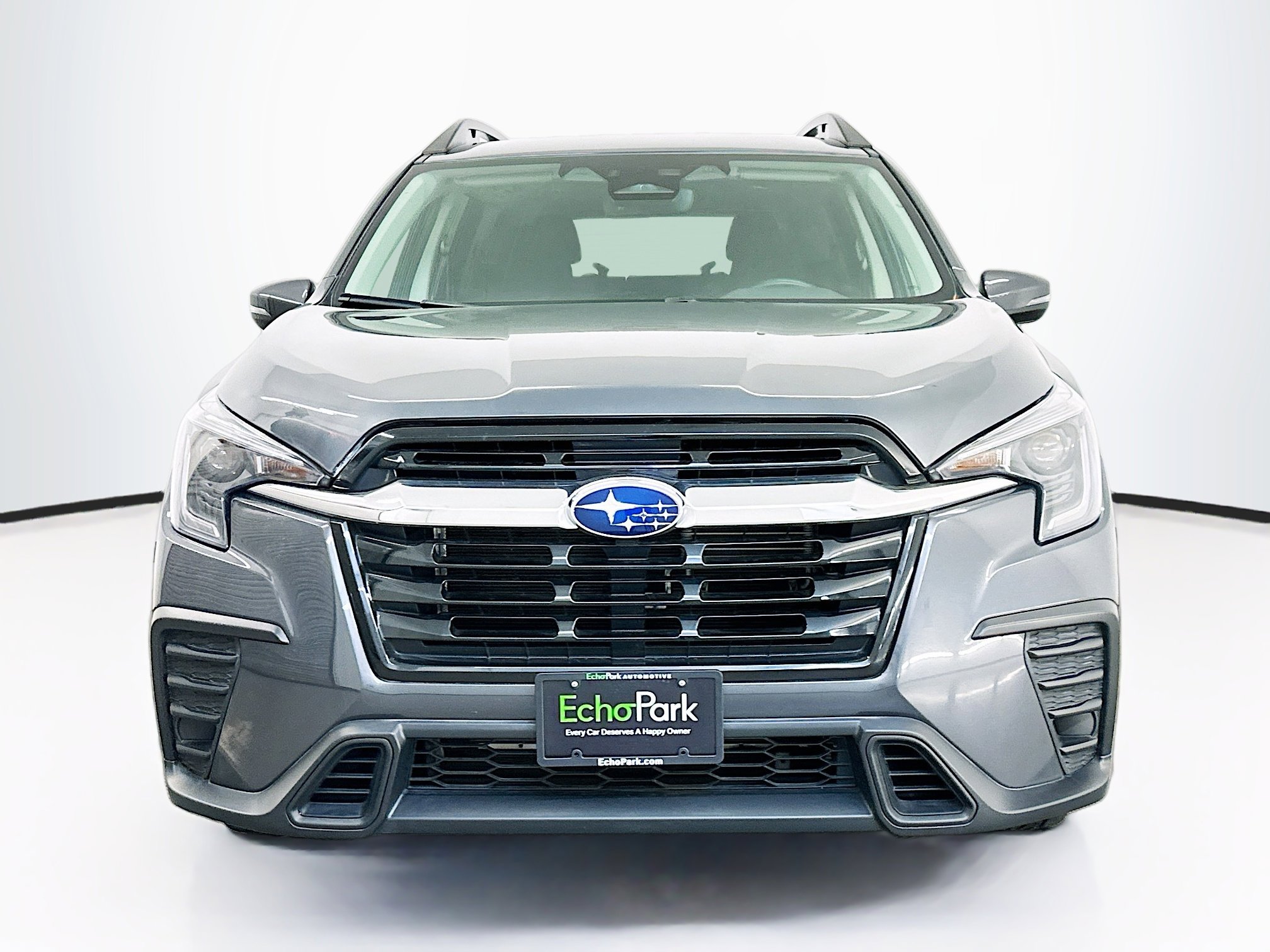 Used 2023 Subaru Ascent Premium w/ Convenience Package AWD/4WD image 2