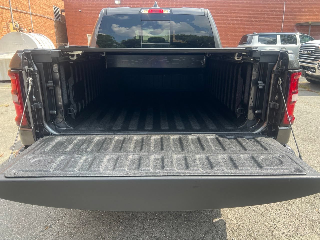 Used 2026 RAM 1500 Big Horn AWD/4WD image 13