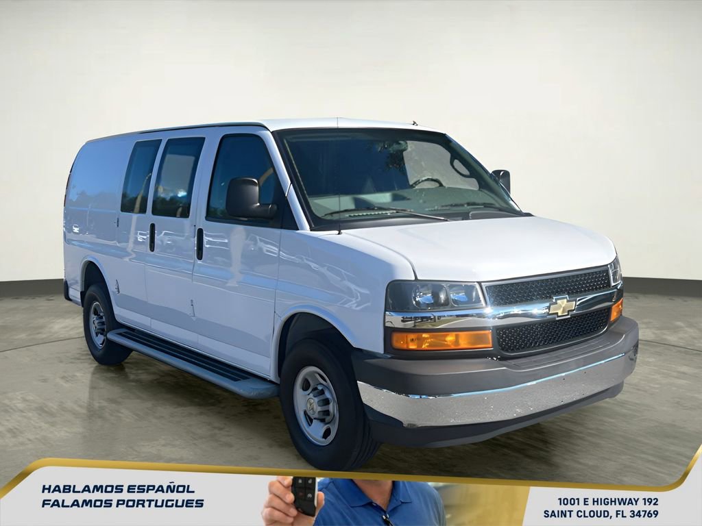 Used 2024 Chevrolet Express 2500 w/ Driver Convenience Package image 10