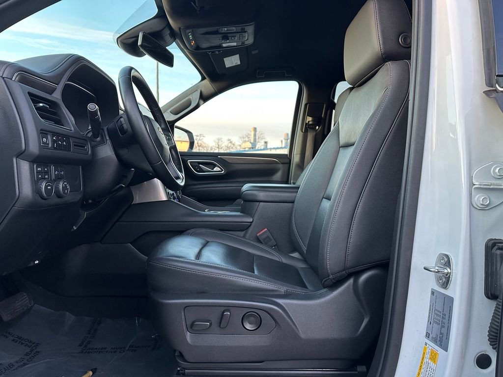 Used 2024 Chevrolet Tahoe LT image 15