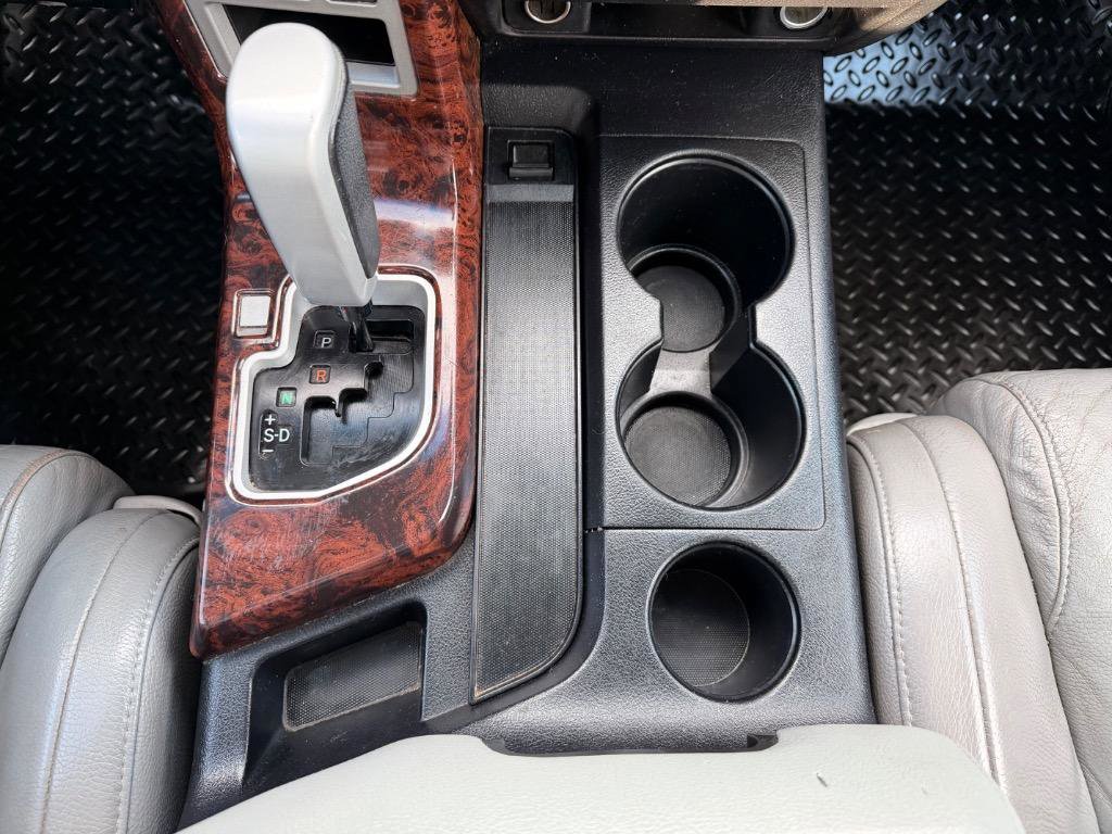 Used 2008 Toyota Sequoia Limited RWD image 13