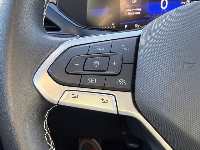 Used 2024 Volkswagen Tiguan SE R-Line image 15