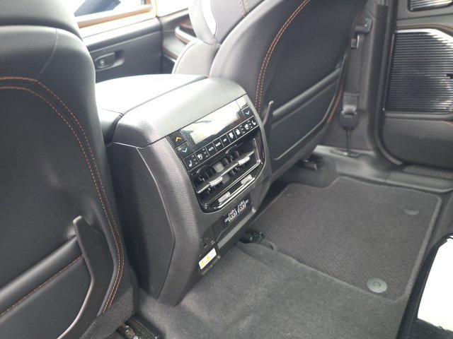 Used 2025 Jeep Grand Cherokee L Summit AWD/4WD image 45