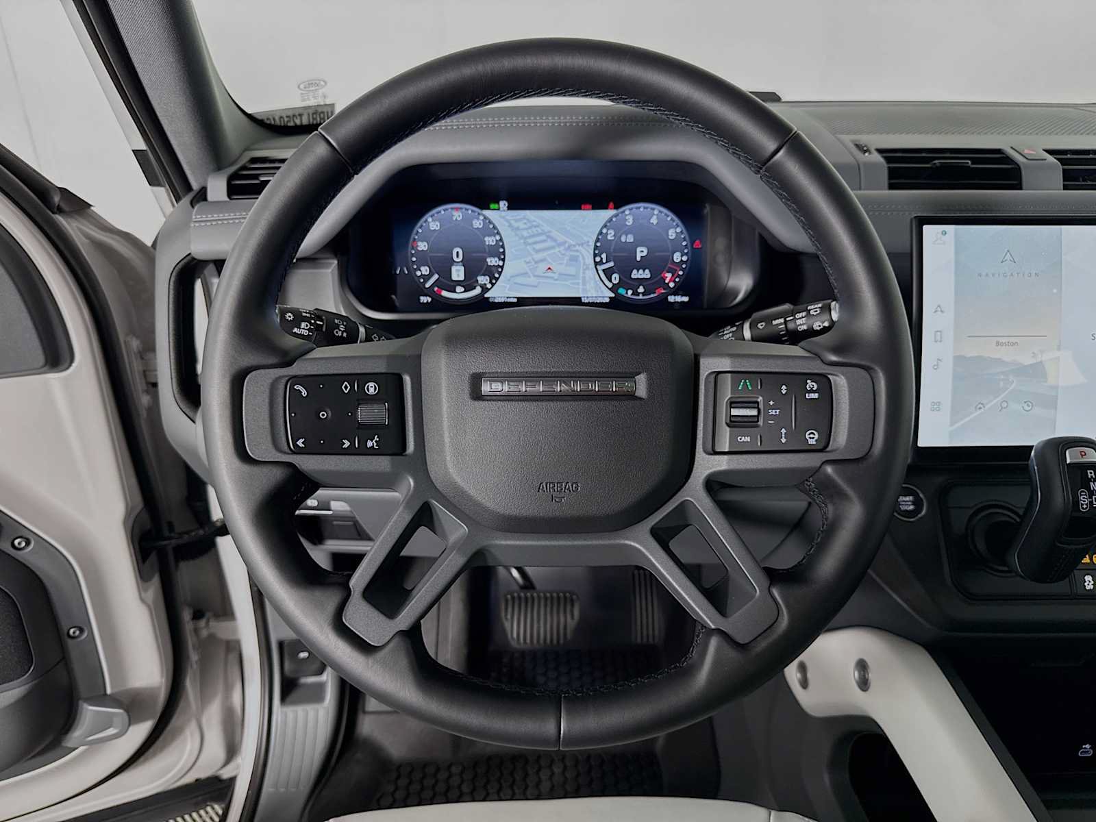 Used 2026 Land Rover Defender 110 S AWD/4WD image 12