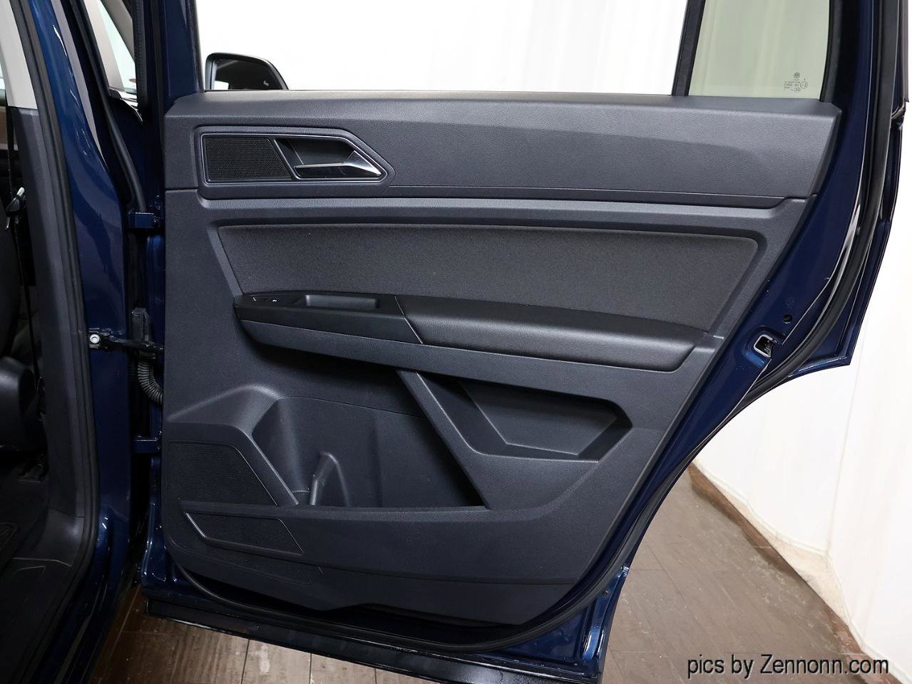 Used 2019 Volkswagen Atlas S w/ Towing Package image 30