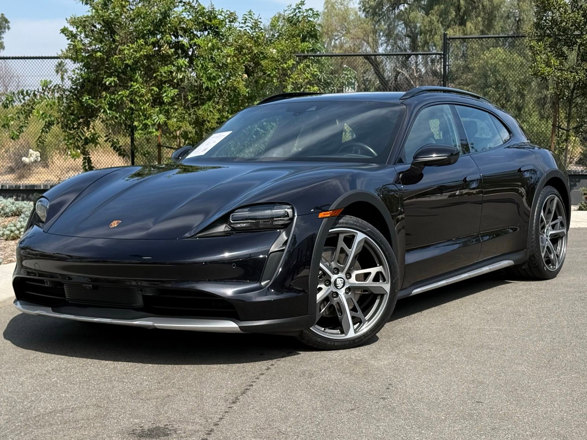 Certified 2023 Porsche Taycan 4 Cross Turismo image 1